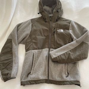 North  face Fleece with hood